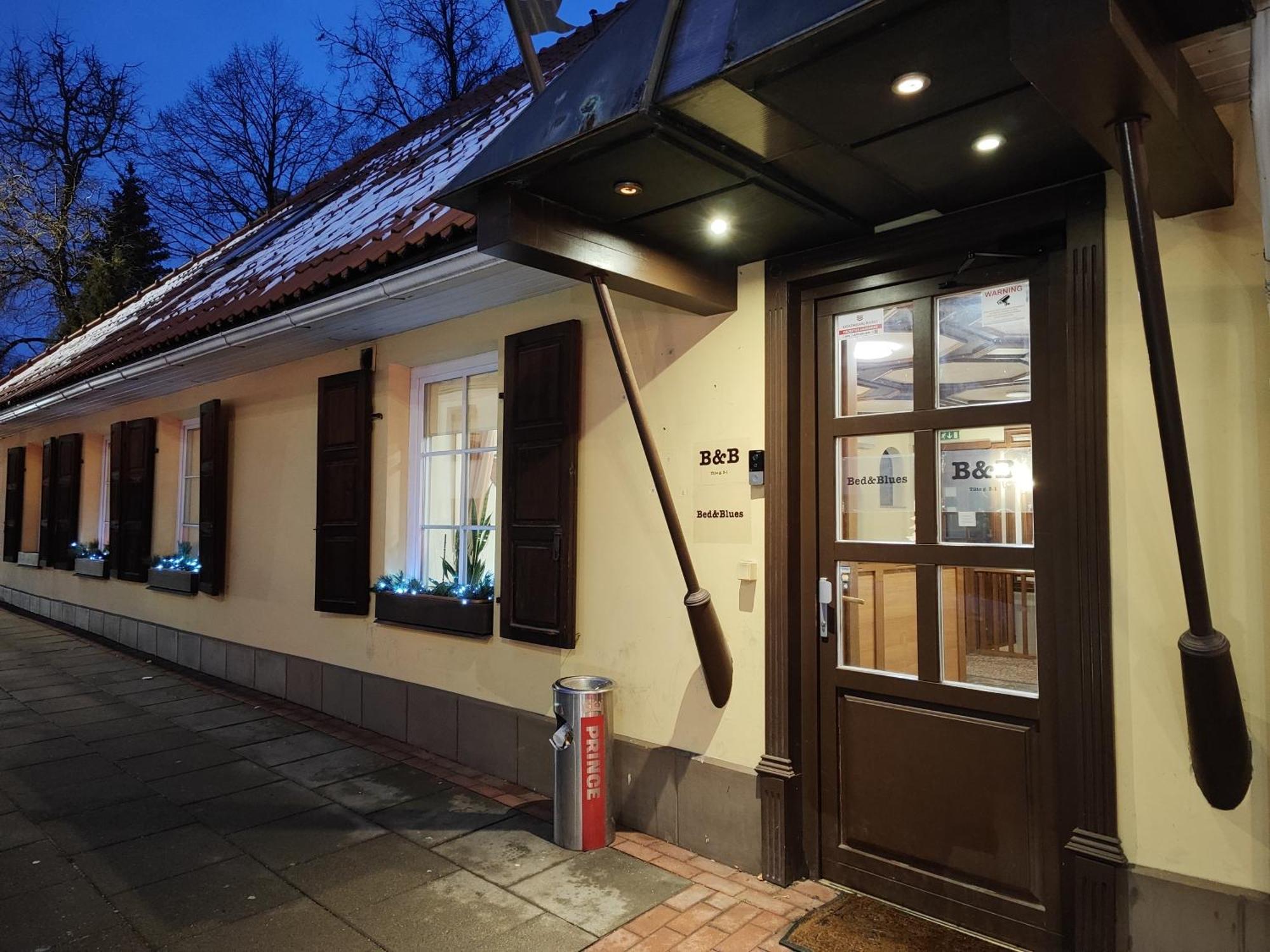 Bed&Blues Hotel Вилнюс Екстериор снимка