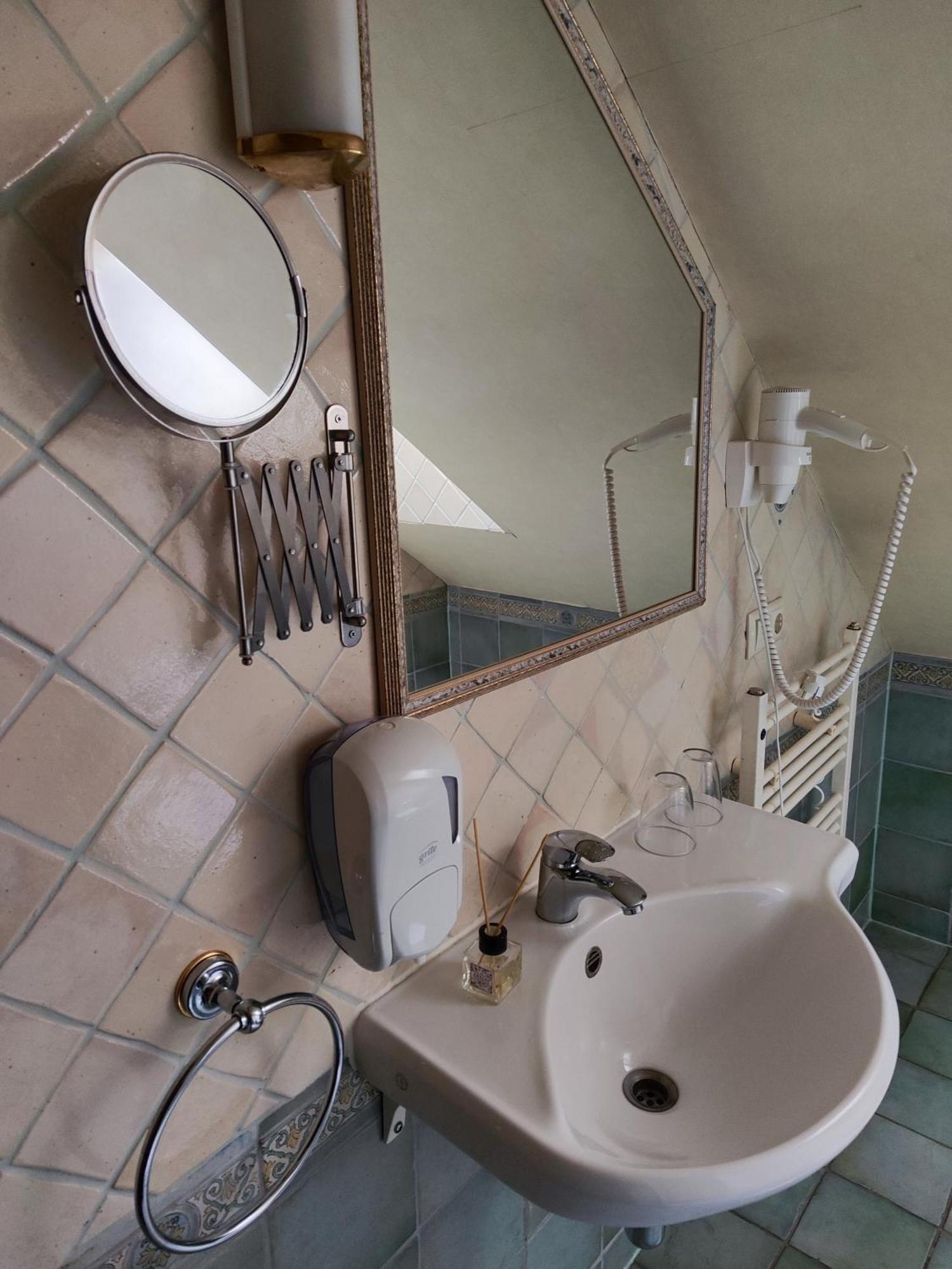 Bed&Blues Hotel Вилнюс Екстериор снимка